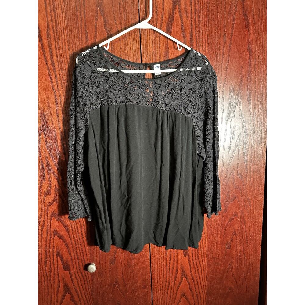 Old Navy Womens Black Lace Yoke Long Sleeve Blouse Keyhole Back Boho Top